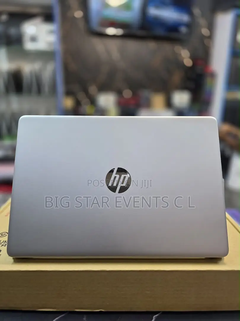 Laptop HP 14S 8GB AMD Ryzen 7 SSD 256GB