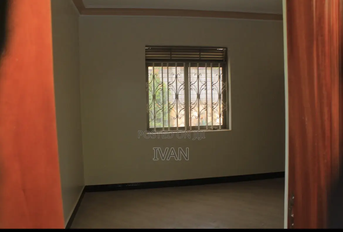 2bdrm House in Bunamwaya-Ngobe, Ssabagabo-Makindye for rent