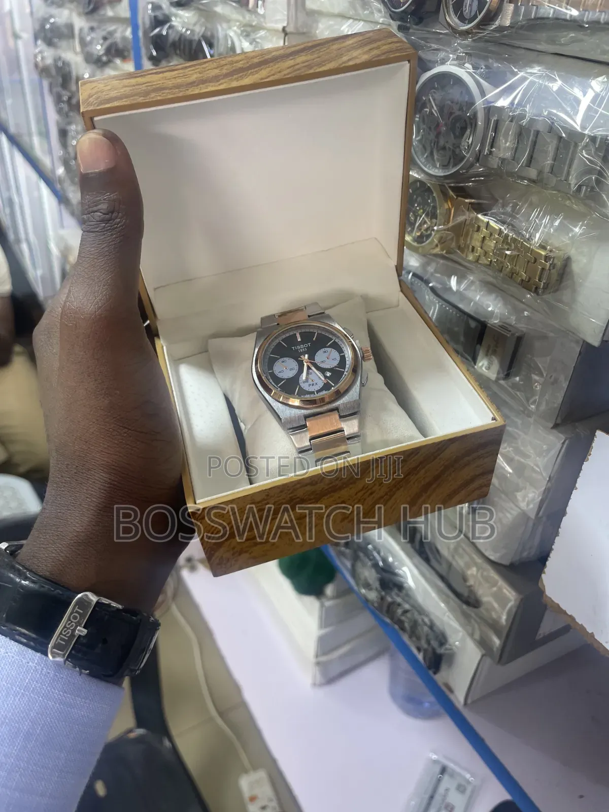 Tissot Classic Fashion Unisex Watch