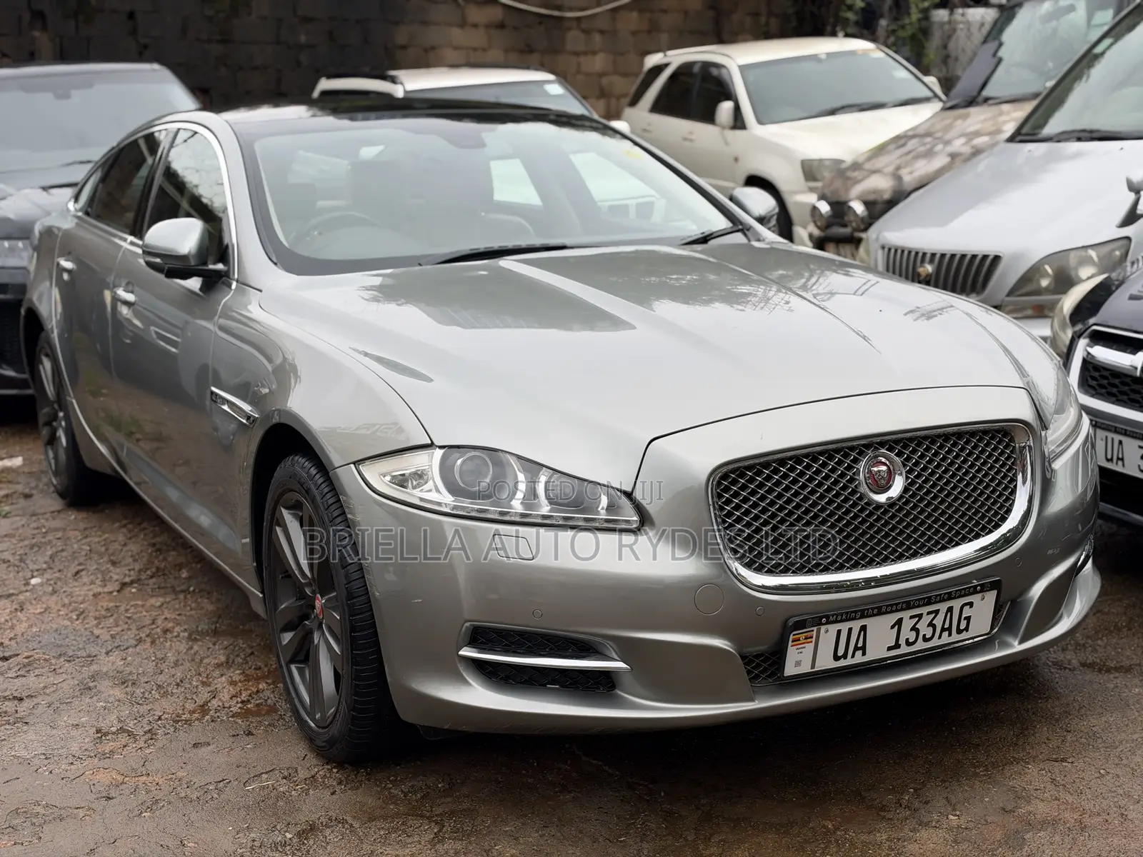 Jaguar XJ 2013 Silver