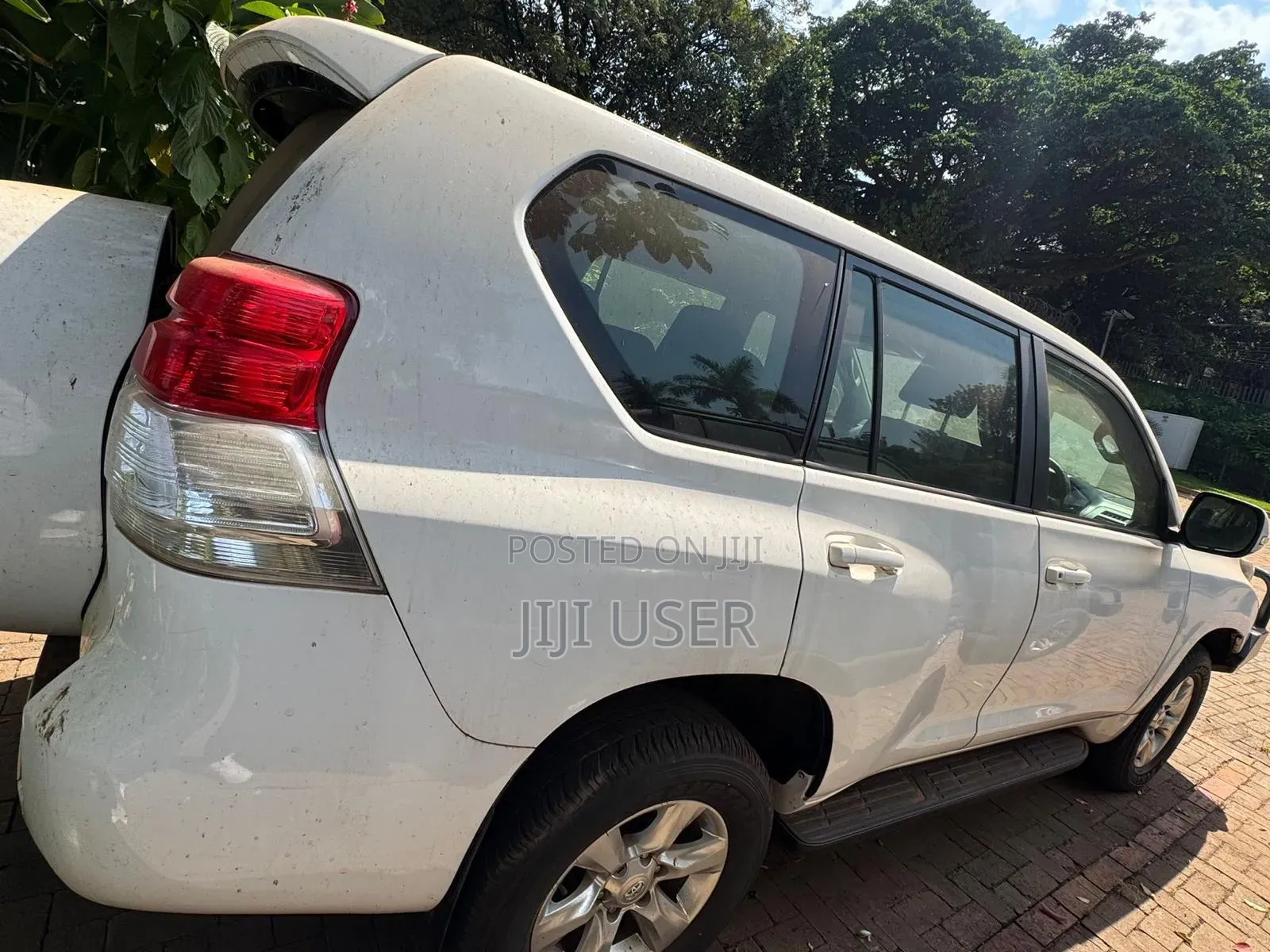 Toyota Land Cruiser Prado 3.0 TD 2010 White
