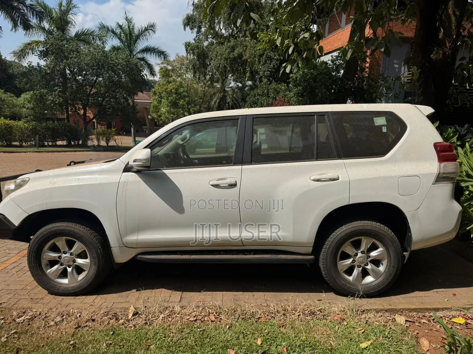 Toyota Land Cruiser Prado 3.0 TD 2010 White