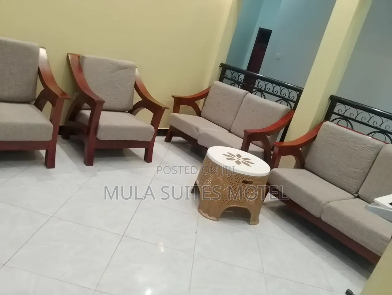 Mula's Suites Motel Kiwanga