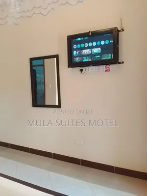 Mula's Suites Motel Kiwanga
