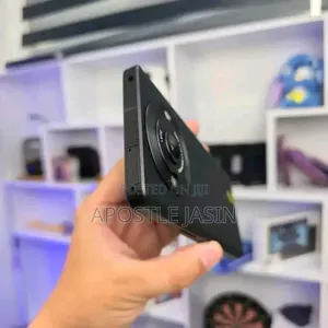 Sharp Aquos R8s pro 256 GB Black