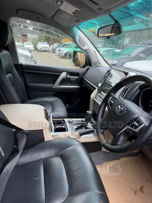 Toyota Land Cruiser Prado 2011 Matt Black