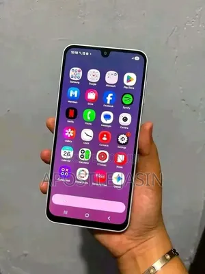 New Samsung Galaxy A16 5G 256 GB Gold