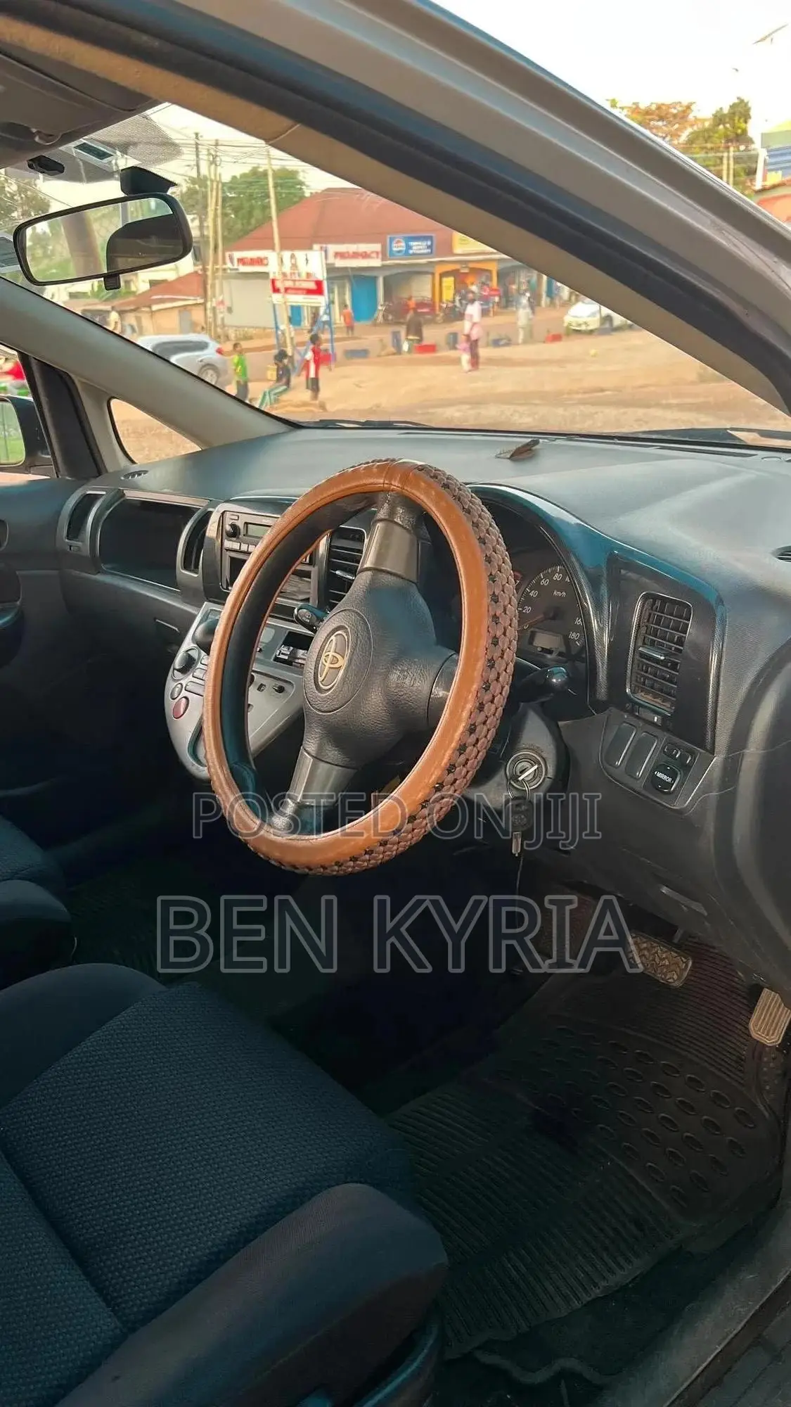 Toyota Wish 2006 Silver