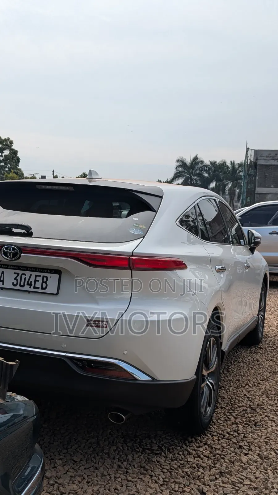 Toyota Harrier 2.0 2020 White