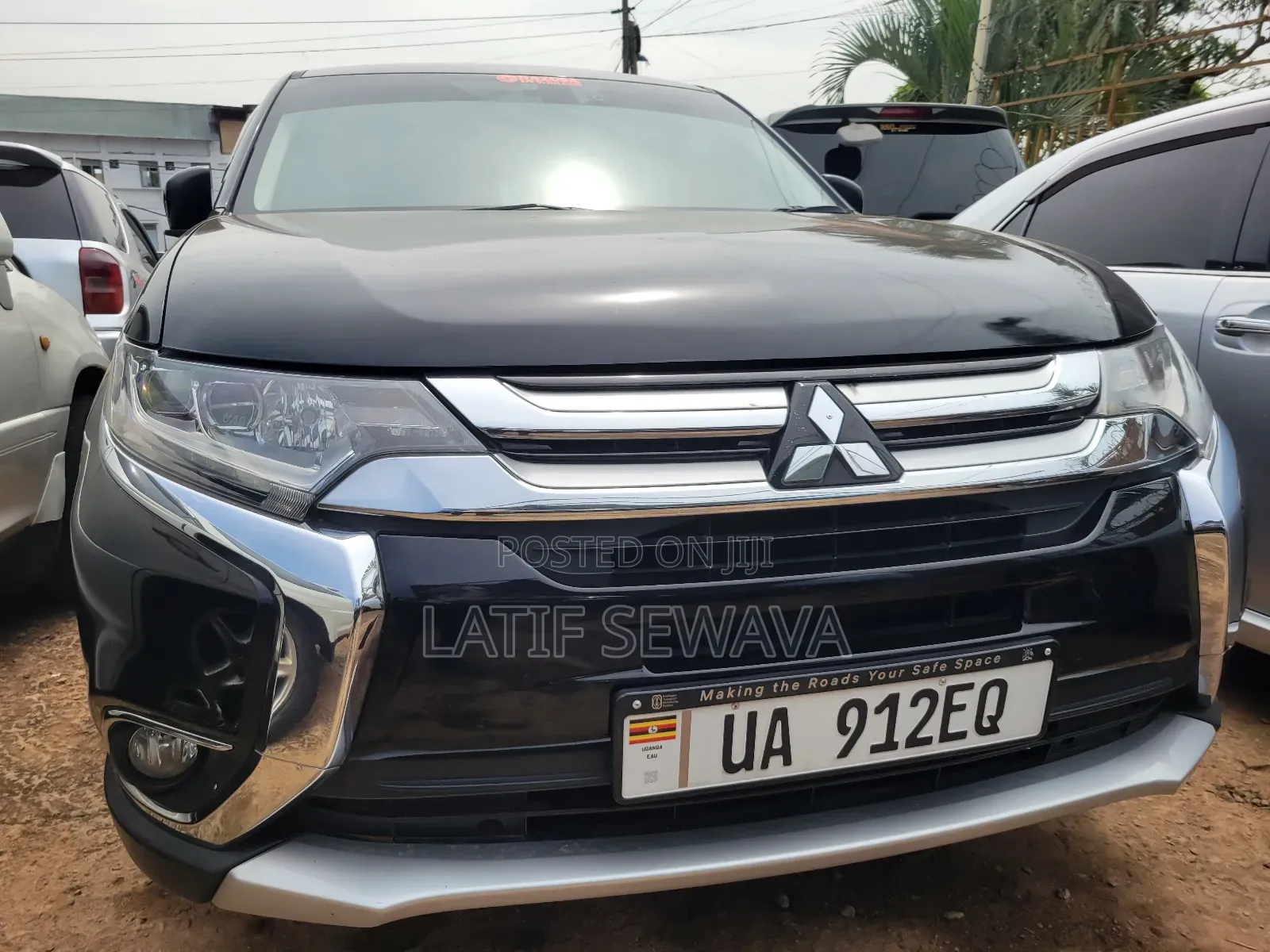 New Mitsubishi Outlander SE Launch Edition 2022 Blue