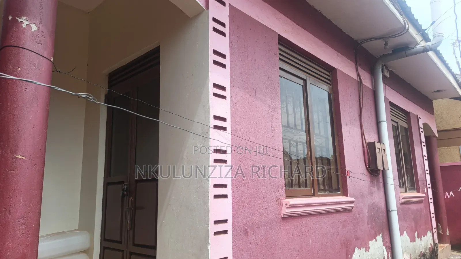 1bdrm Bungalow in Mbalwa Unbs Road, Kira for sale