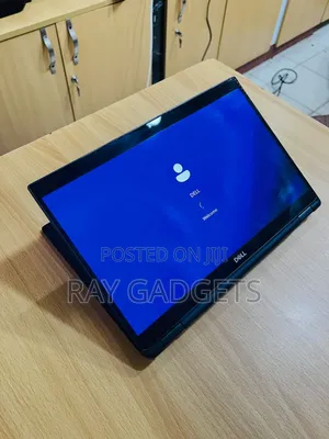 New Laptop Dell Latitude 5300 2-in-1 8GB Intel Core i7 SSD 256GB