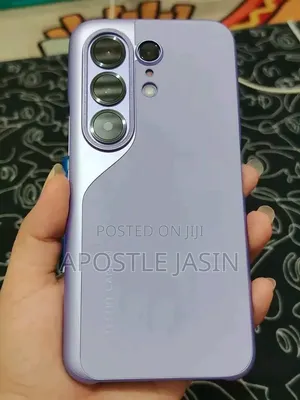 New Tecno Camon 50 Ultra 256 GB Pink