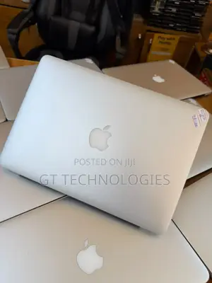 Laptop Apple MacBook Pro 2015 8GB Intel Core i5 SSD 256GB