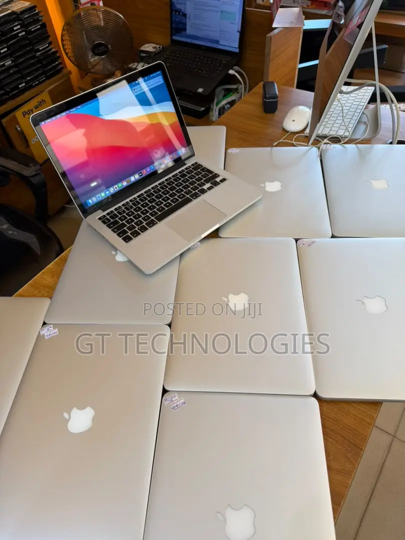 Laptop Apple MacBook Pro 2015 8GB Intel Core i5 SSD 256GB