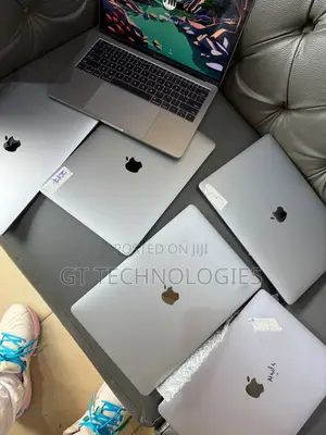 Laptop Apple MacBook Pro 2015 8GB Intel Core i5 SSD 256GB