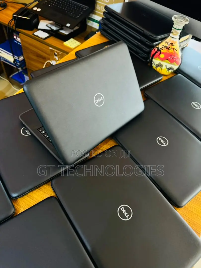 Laptop Dell Latitude 3190 4GB Intel Pentium SSD 128GB