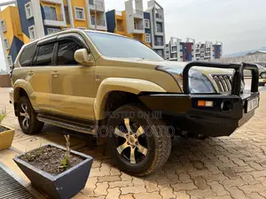 Toyota Land Cruiser Prado 3.0 D-4D 5dr 2008 Beige