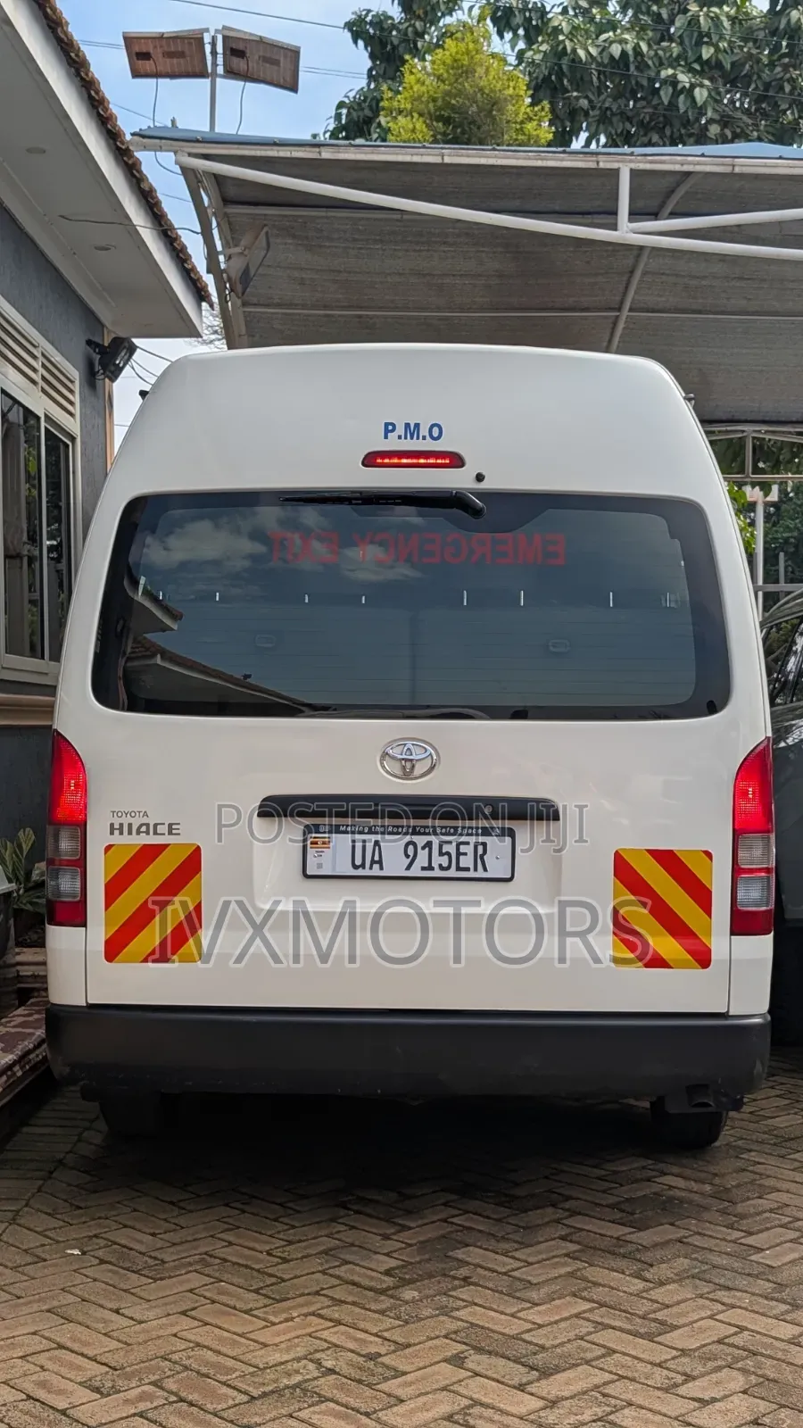 Toyota HiAce 2022 White