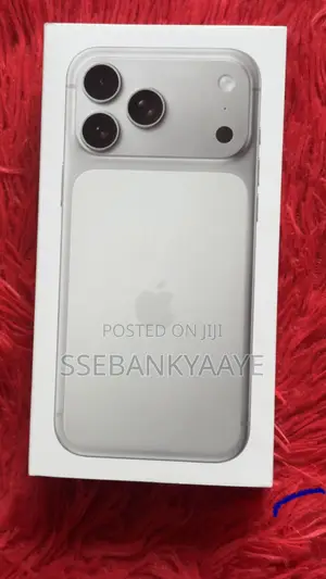 New Apple iPhone 18 Pro Max 1 TB White