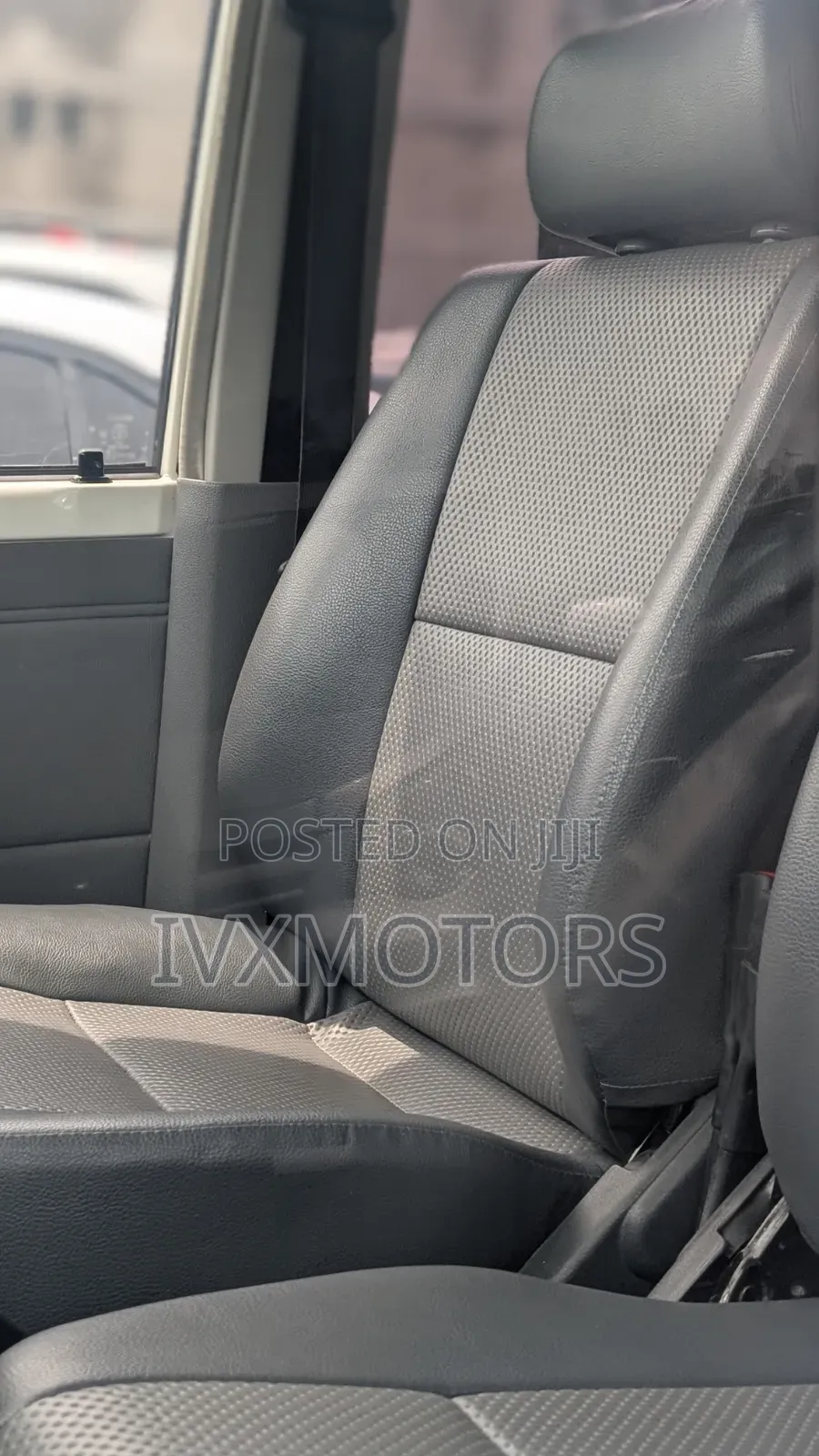 Toyota Land Cruiser Prado 2019 White
