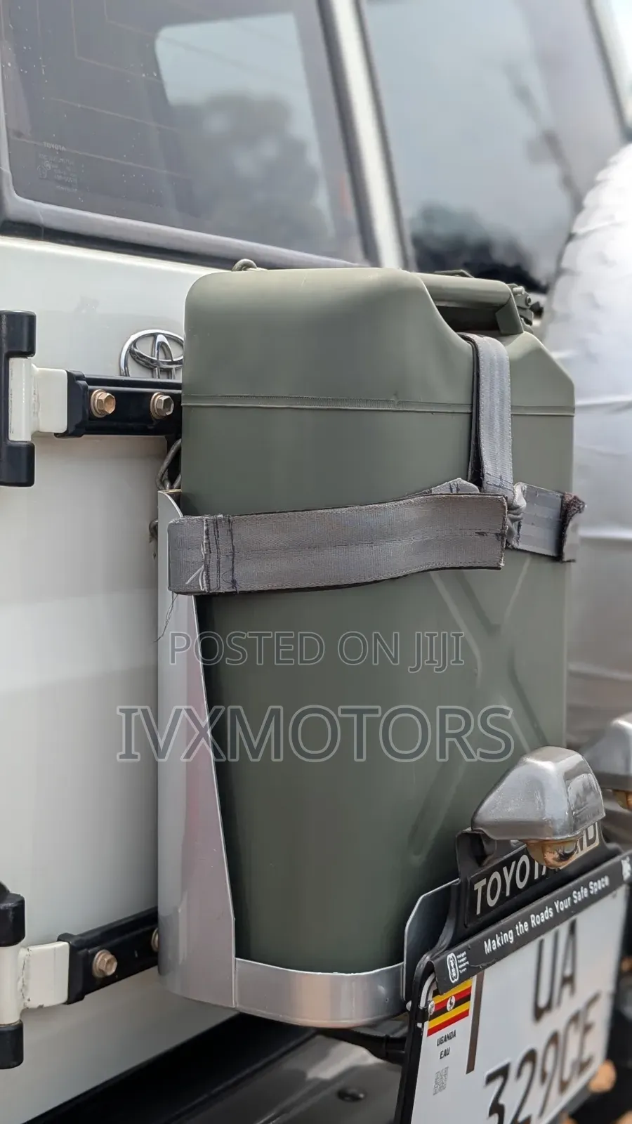 Toyota Land Cruiser Prado 2019 White