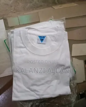 Plain Tshirts