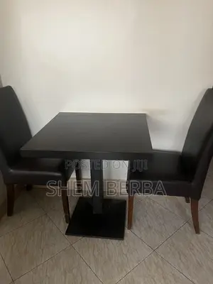 2 Sitter Table