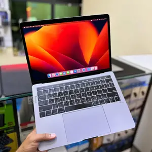 Laptop Apple MacBook Pro 2017 8GB Intel Core i5 SSD 256GB