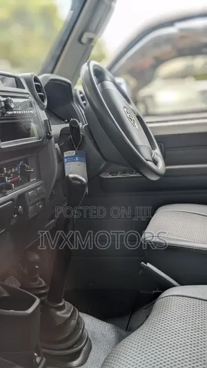 Toyota Land Cruiser Prado 2020 Pearl