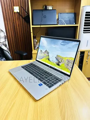 New Laptop HP ProBook 450 G8 8GB Intel Core i7 SSD 512GB