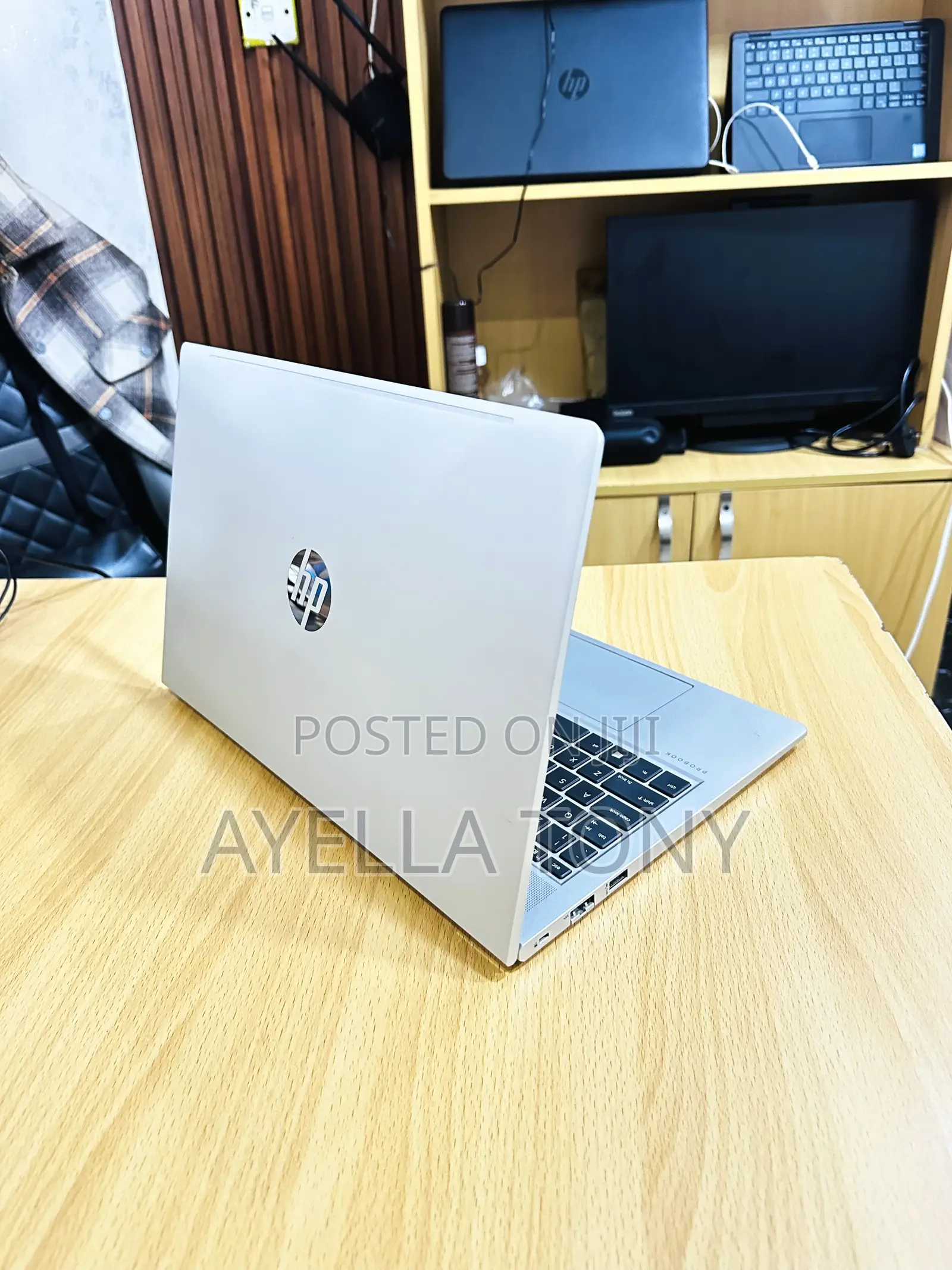 New Laptop HP ProBook 450 G8 8GB Intel Core i7 SSD 512GB