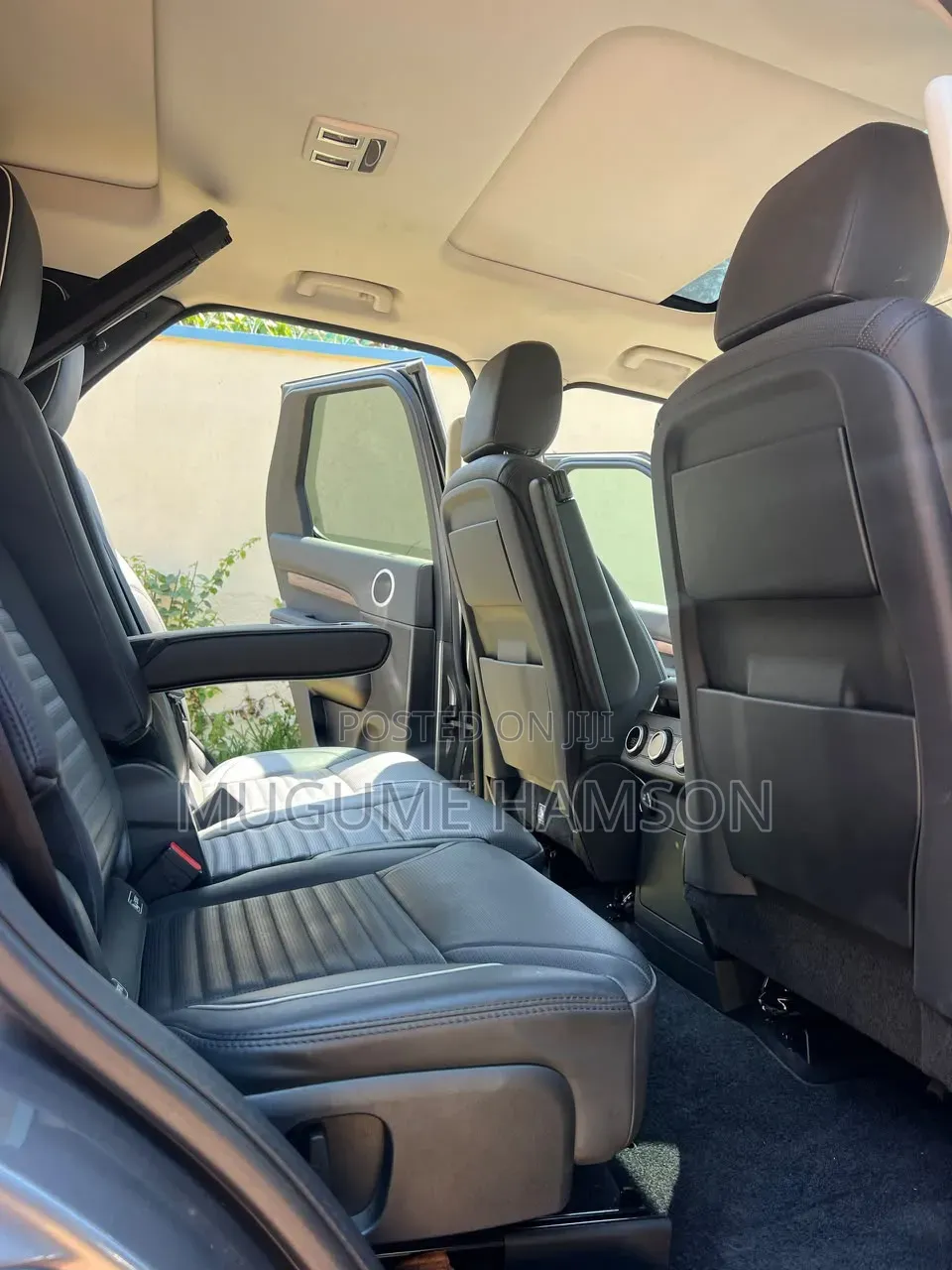 Land Rover Discovery 2017 Gray