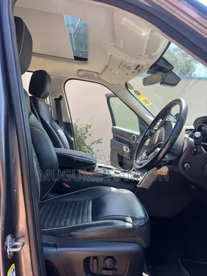 Land Rover Discovery 2017 Gray