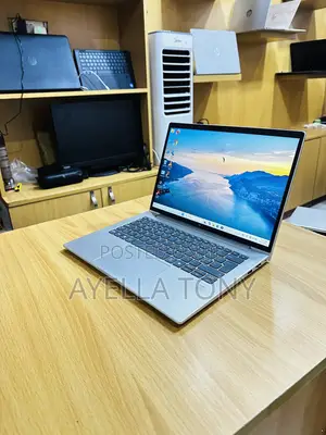 New Laptop HP EliteBook 645 G10 8GB AMD Ryzen 5 SSD 256GB