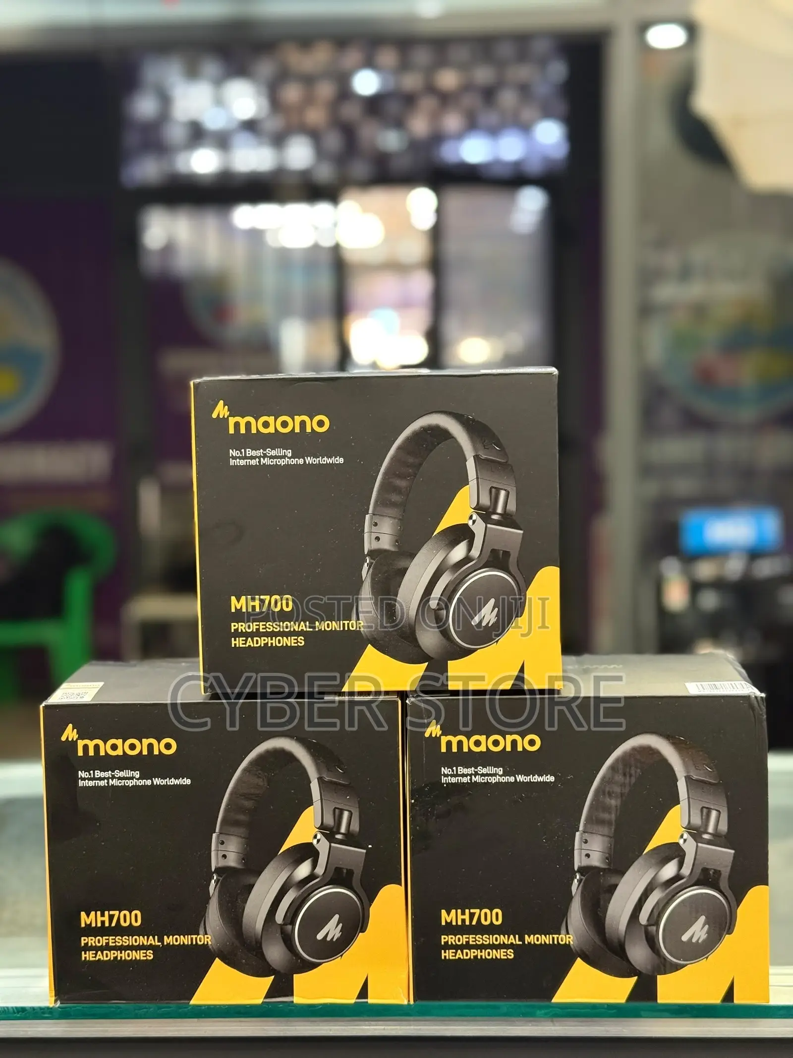 Maono MH700 Professional Monitor Headphones,