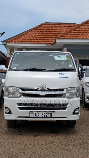 Toyota HiAce 2012 White