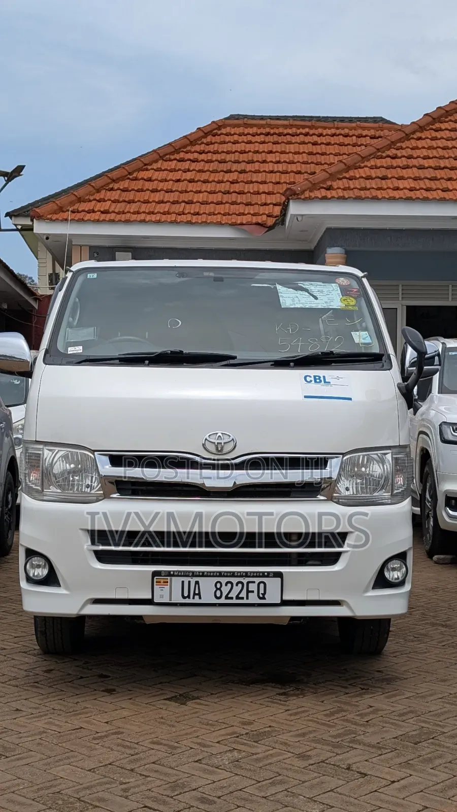 Toyota HiAce 2012 White