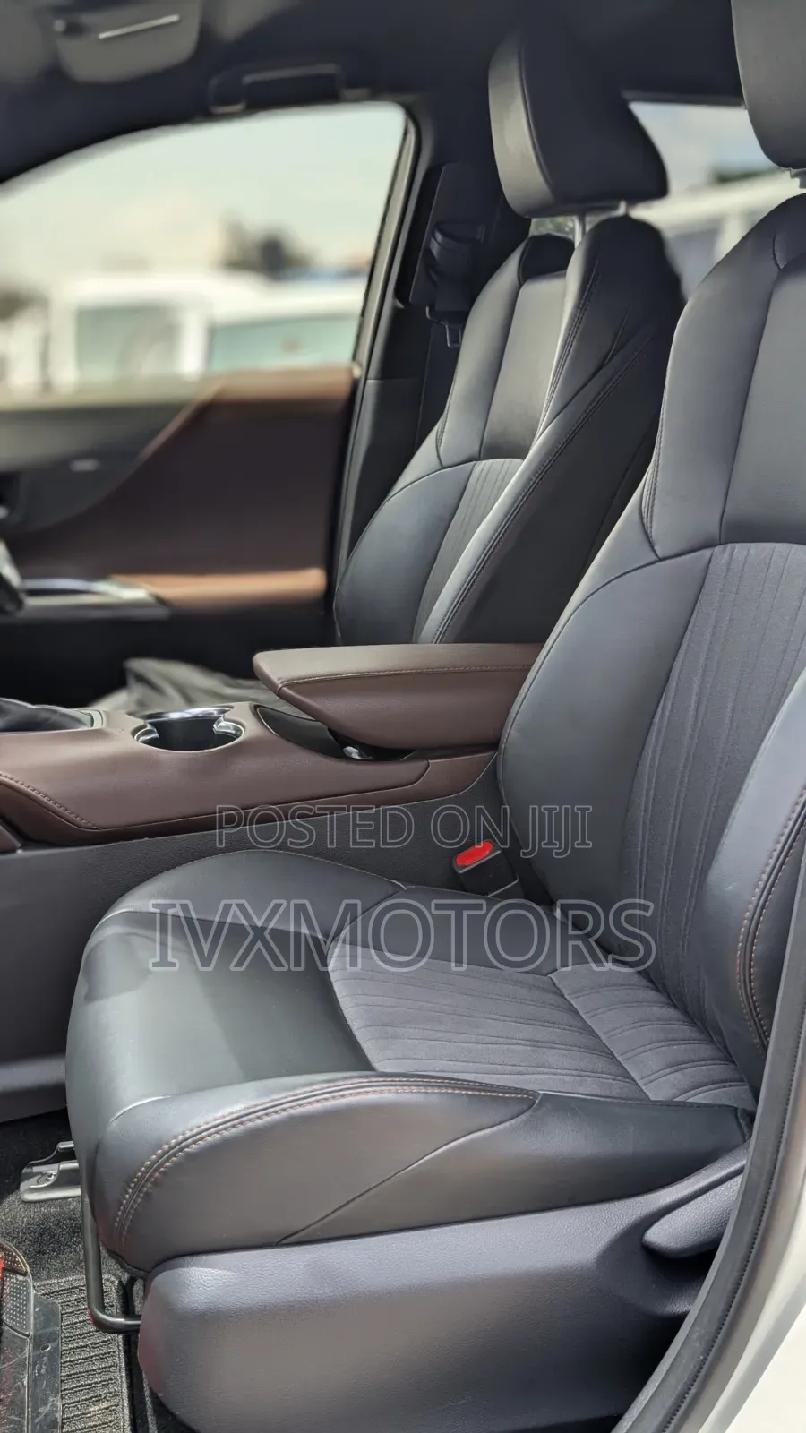 Toyota Harrier 2.0 2020 White