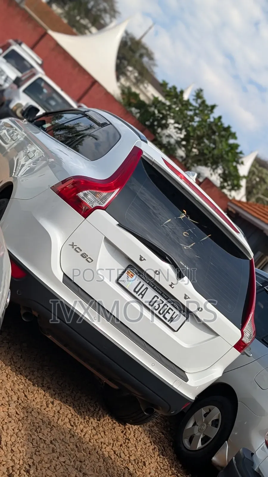 Volvo XC60 2012 White