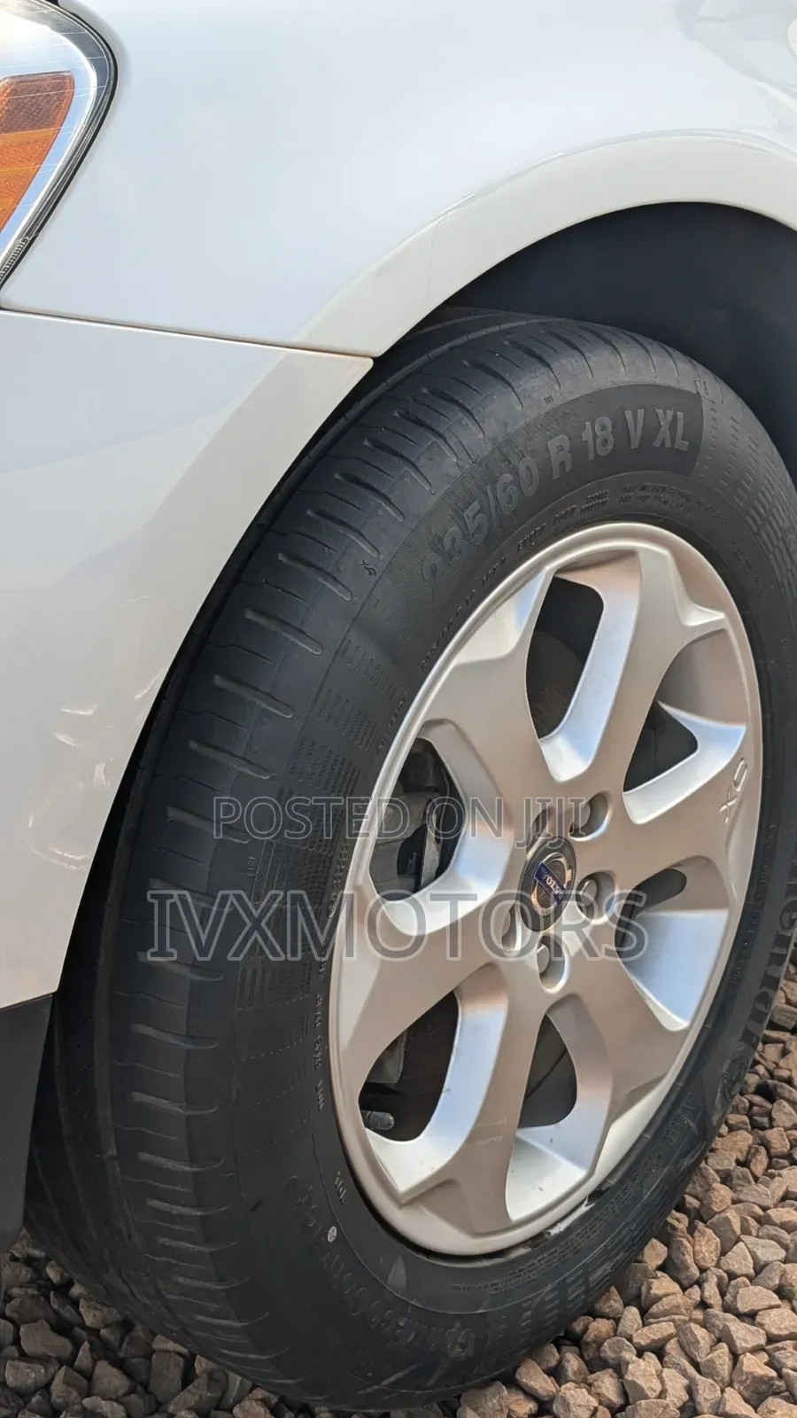 Volvo XC60 2012 White