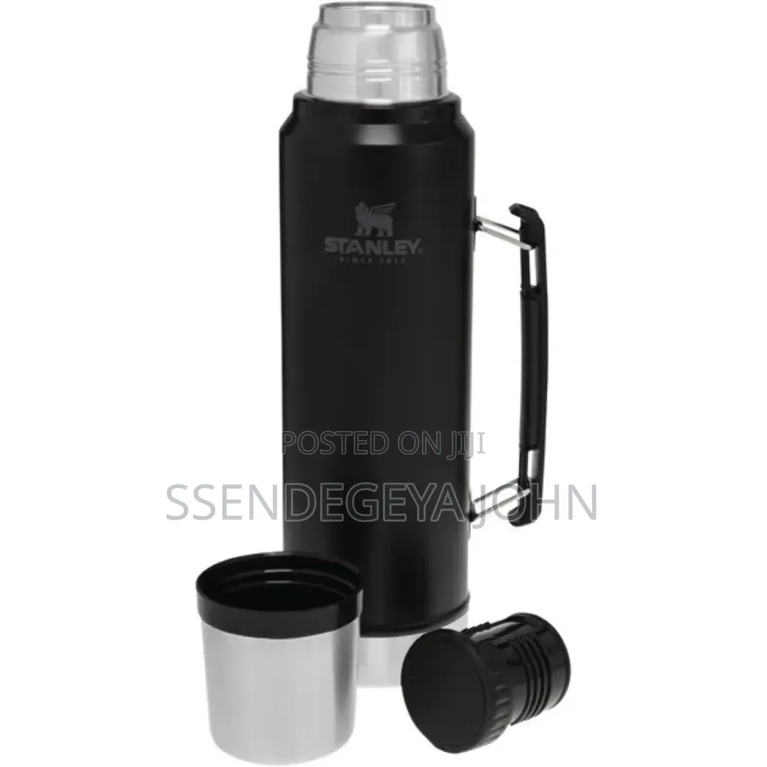 Stanley Classic Legendary Vacuum Bottle