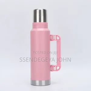 Stanley Classic Legendary Vacuum Bottle