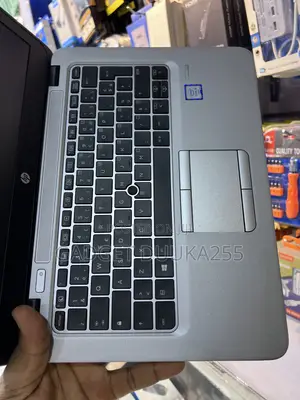 Laptop HP EliteBook 820 G3 8GB Intel Core i5 SSD 256GB