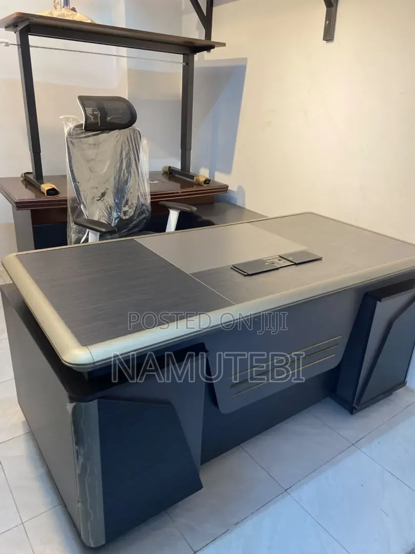 Executive Office Desk - Office Tables