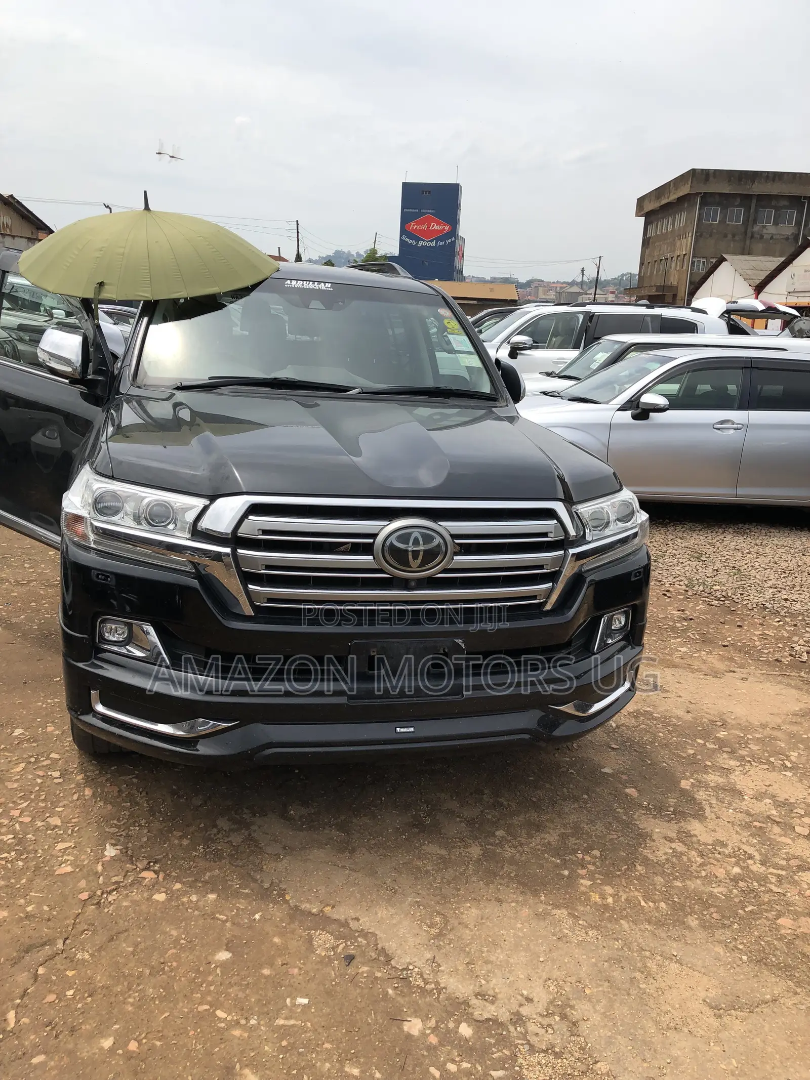 Toyota Land Cruiser 4.6 V8 ZX 2018 Black
