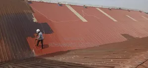 Loof Tile Cleaning