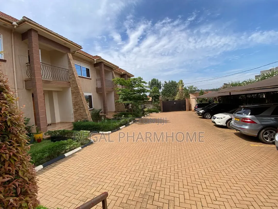 3bdrm Villa in Muyenga, Central Division for rent