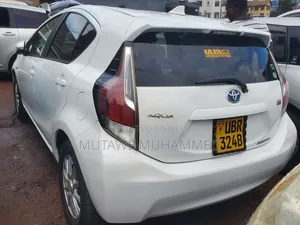 Toyota Aqua 2015 White