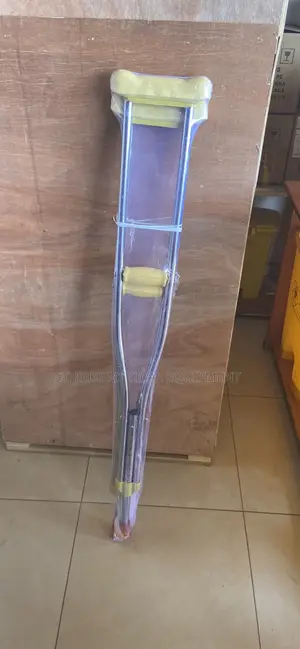 Underarm Crutches